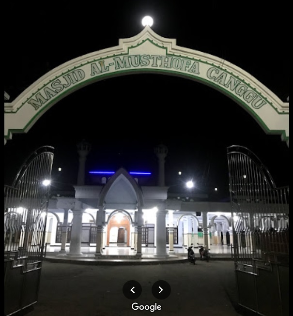 Gerakan Resik Resik Masjid Mojokerto melakukan giat bersih bersih masjid di Masjid Al Musthofa